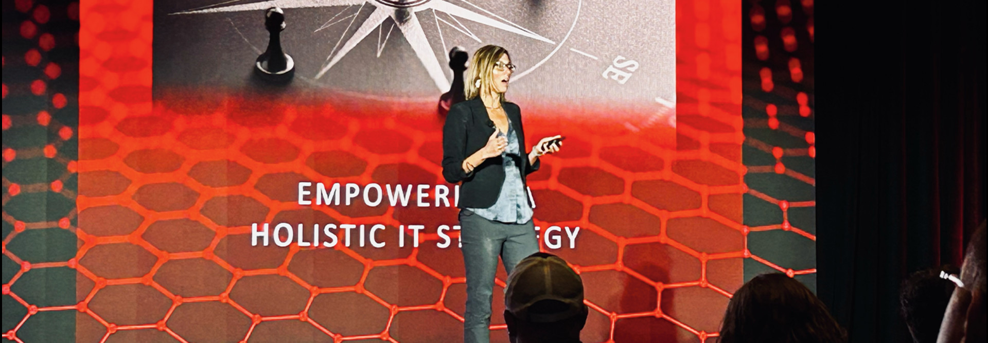 holistic IT strategy web hero