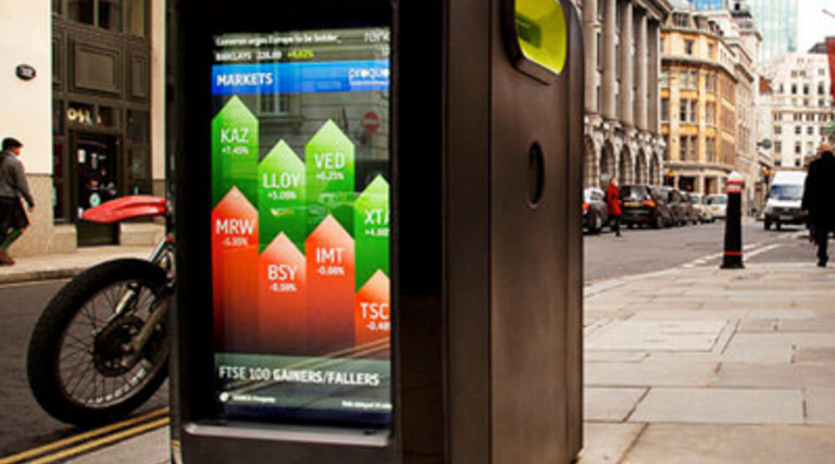 Digital Signage Makes Its Way to London Recycling Bins 