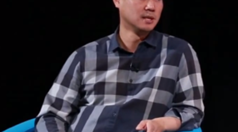 CES 2013: Zappos CEO Tony Hsieh Explains Why Company Culture Matters