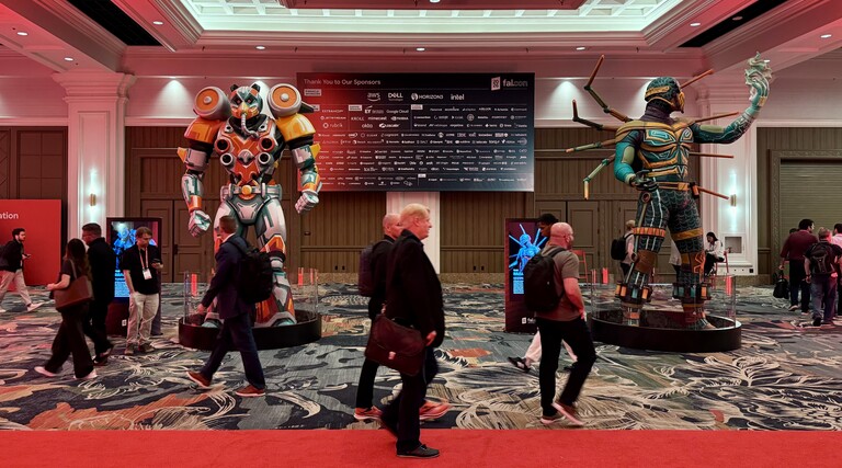 Crowdstrike Robots