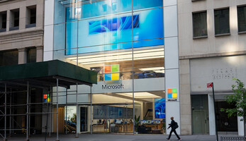 Street view of a Microsoft store 