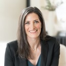 Eryn Brodsky headshot