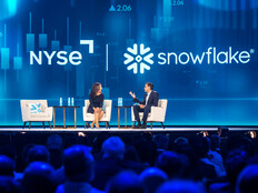 Photo of Lynn Martin President of NYSE and Sridhar Ramaswamy CEO of Snowflake 