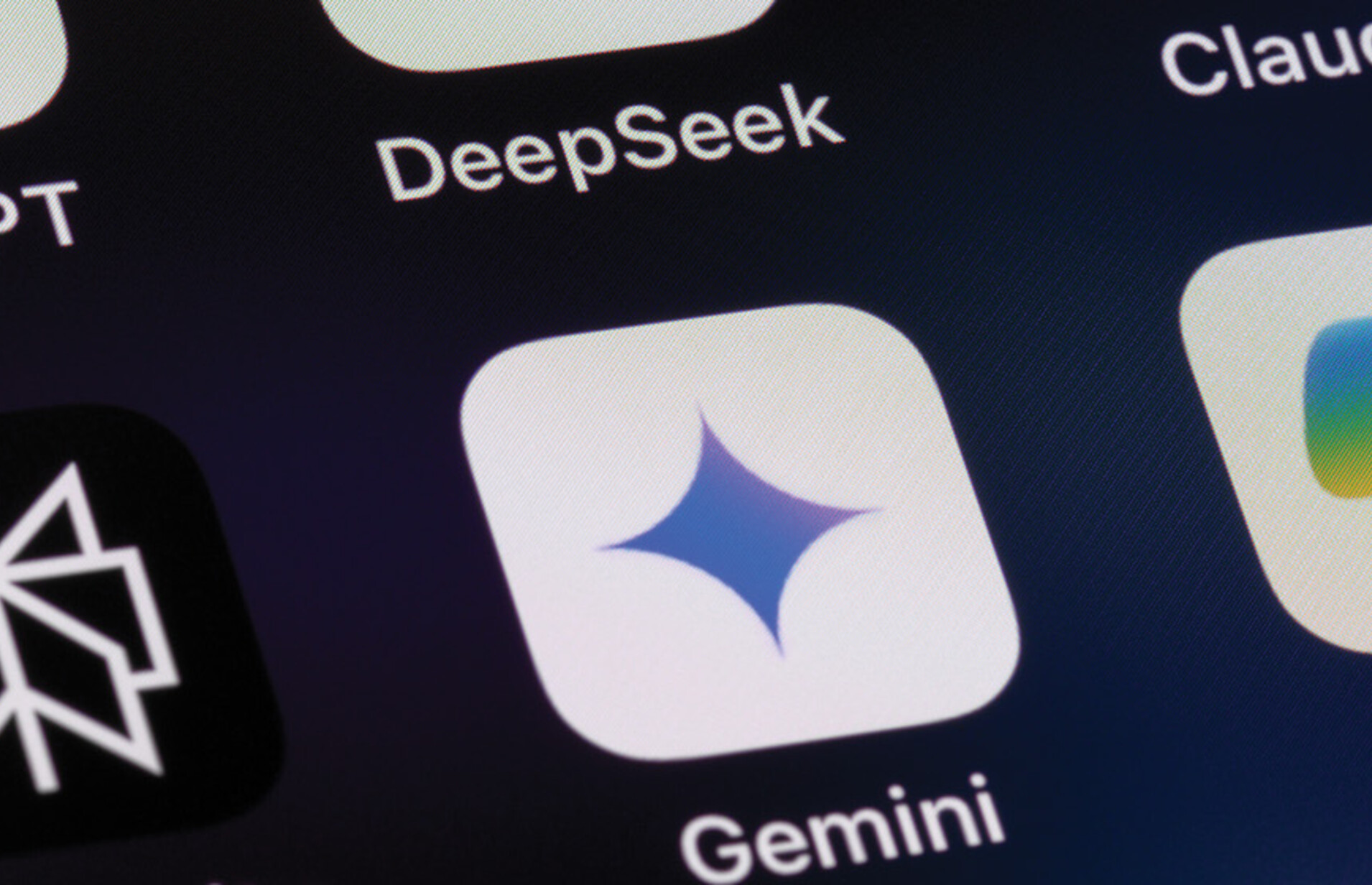 Apps of Generative AI Services